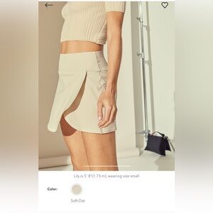 OFFLINE BY AERIE REAL ME THAT'S A WRAP SKORT